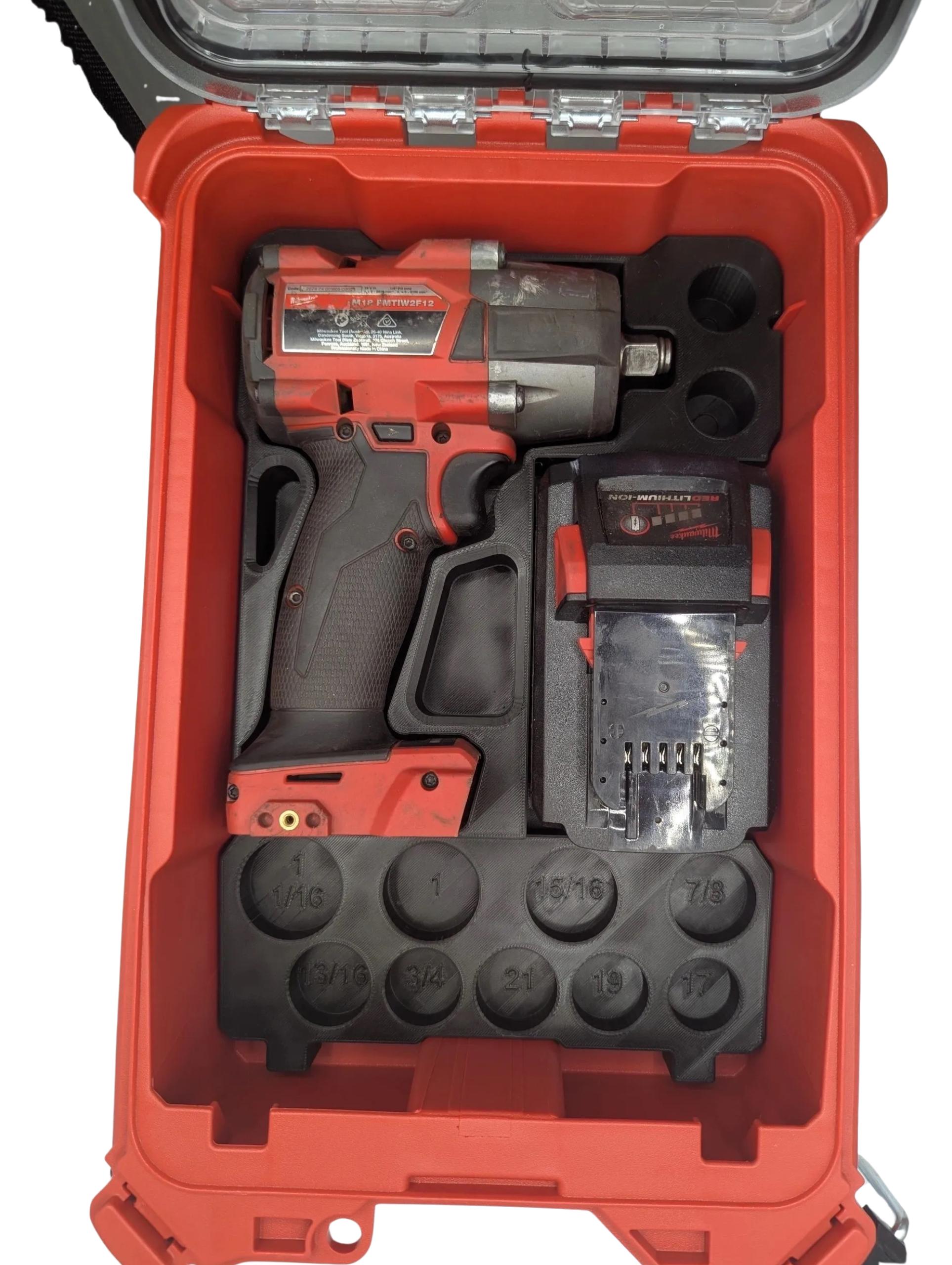 Milwaukee M18 FUEL Mid-Torque Impact - 2962-20 + Lug Nut Insert