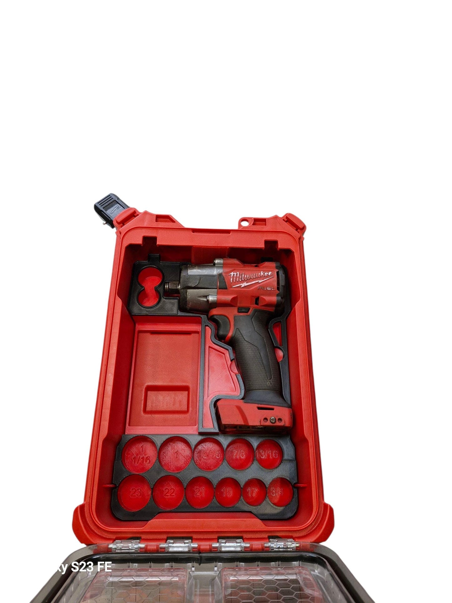 Milwaukee M18 FUEL Mid-Torque Impact + 11pce Lug Nut Insert Organiser Packout