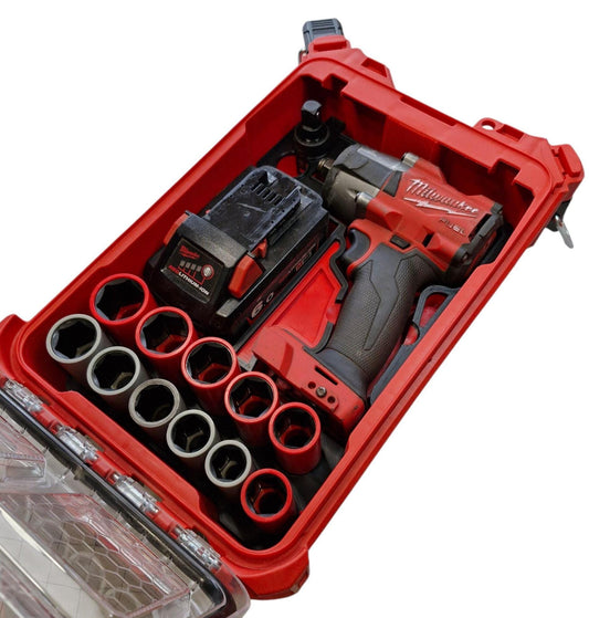 Milwaukee M18 FUEL Mid-Torque Impact + 11pce Lug Nut Insert